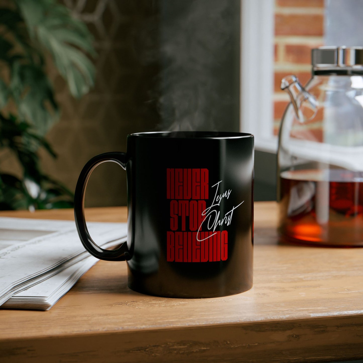 'Never Stop Believing' Black Mug